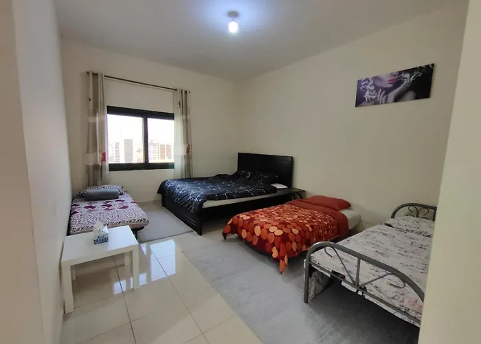 Room With Toilet For 6 Person